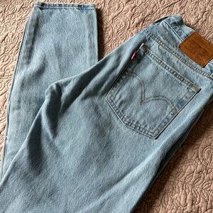 Levi's Women’s Light Blue Jeans